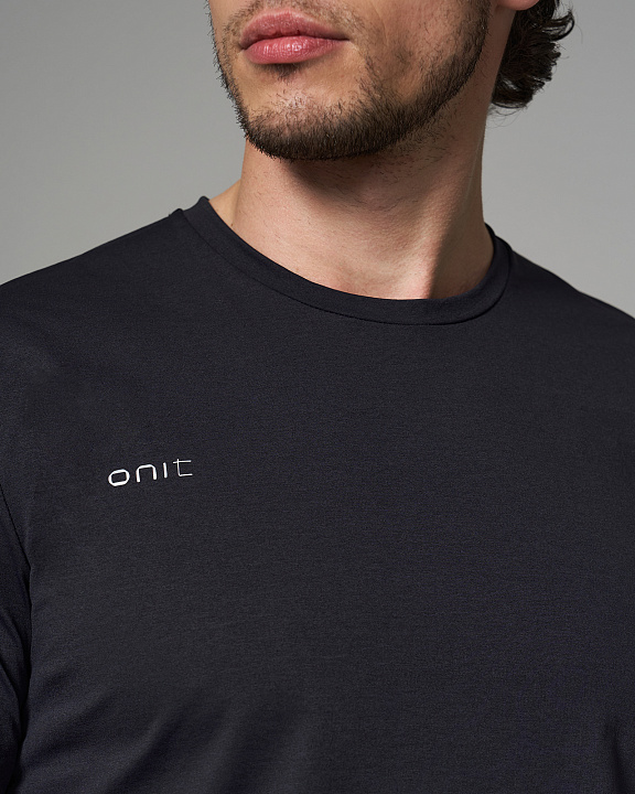 Футболка спортивная 